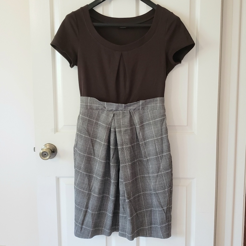 Business casual dress